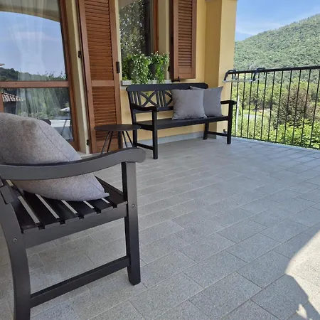 Nido Del Mottarone & Mountain Escape *